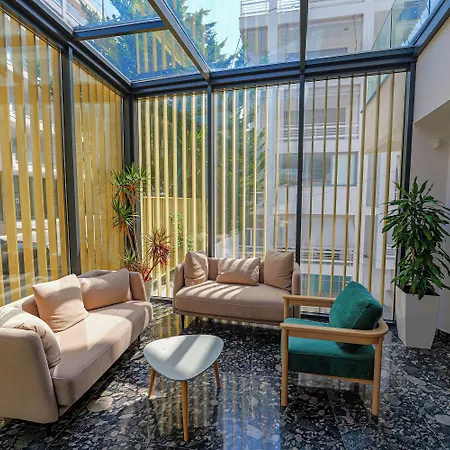 Hotel Dorchester 4*
