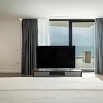 Hotel Dorchester 4*