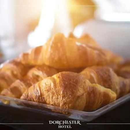 فندق Dorchester 4*