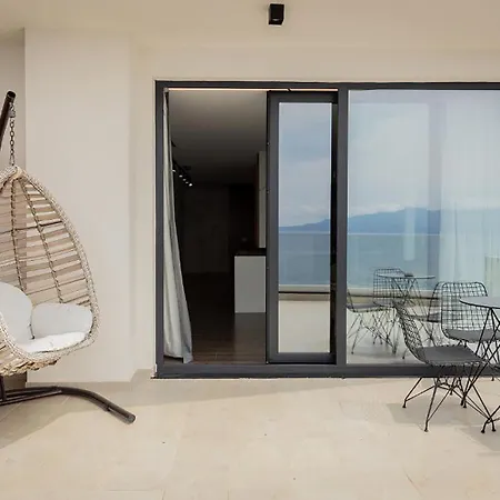 Ξενοδοχείο Dorchester 4*