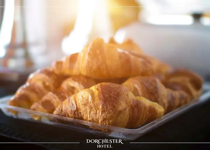 Ξενοδοχείο Dorchester 4*