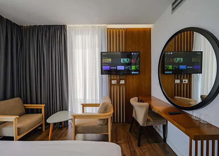 Dorchester 酒店 Sarandë